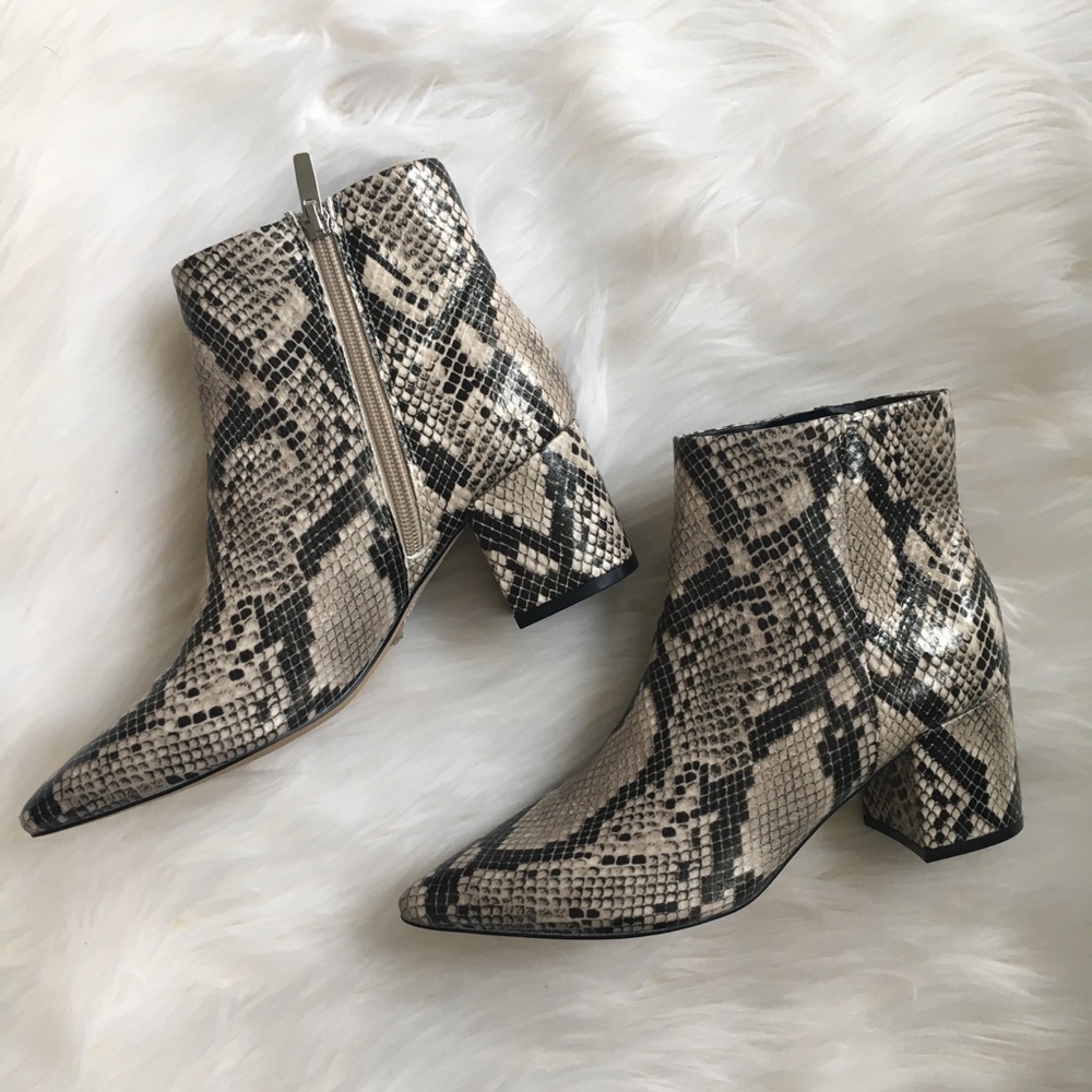 $129 Retail Marc Fisher booties